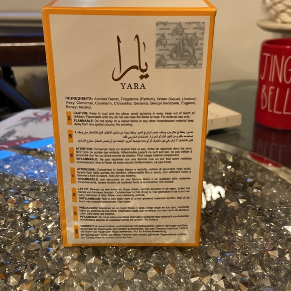 🎄 NWT Yara perfume - Picture 3 of 7